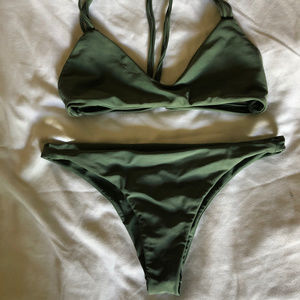 Mikoh Swim army green set $60🅿️🅿️